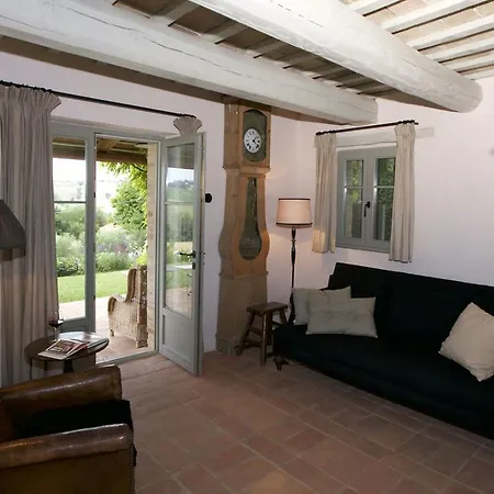 Spacious Mansion In With Barbecue Casa de Férias *