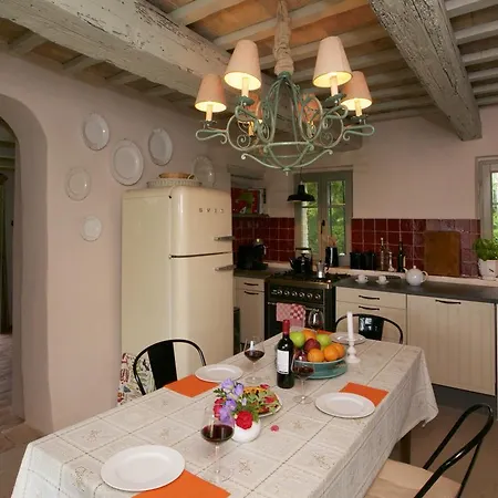 Spacious Mansion In With Barbecue * Corinaldo