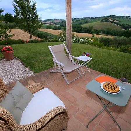 Casa vacanze Spacious Mansion In With Barbecue
