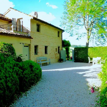 Spacious Mansion In With Barbecue *